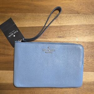 NWT Kate Spade Leila Light Blue Pebbled Leather Wristlet